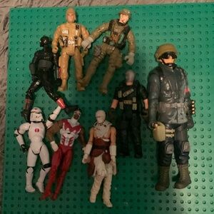 Assorted action figures